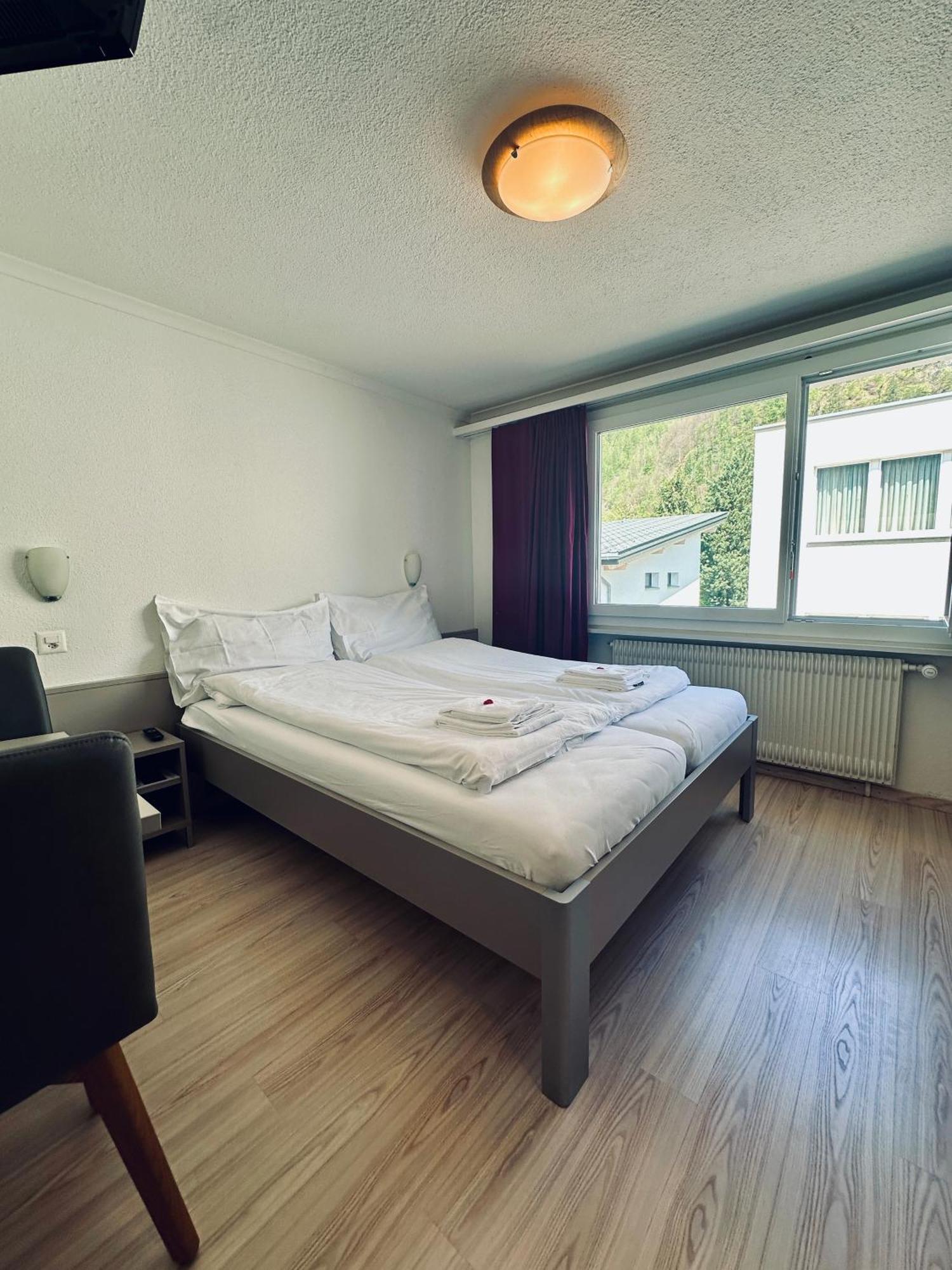Hotel Rebstock Meiringen Exterior photo
