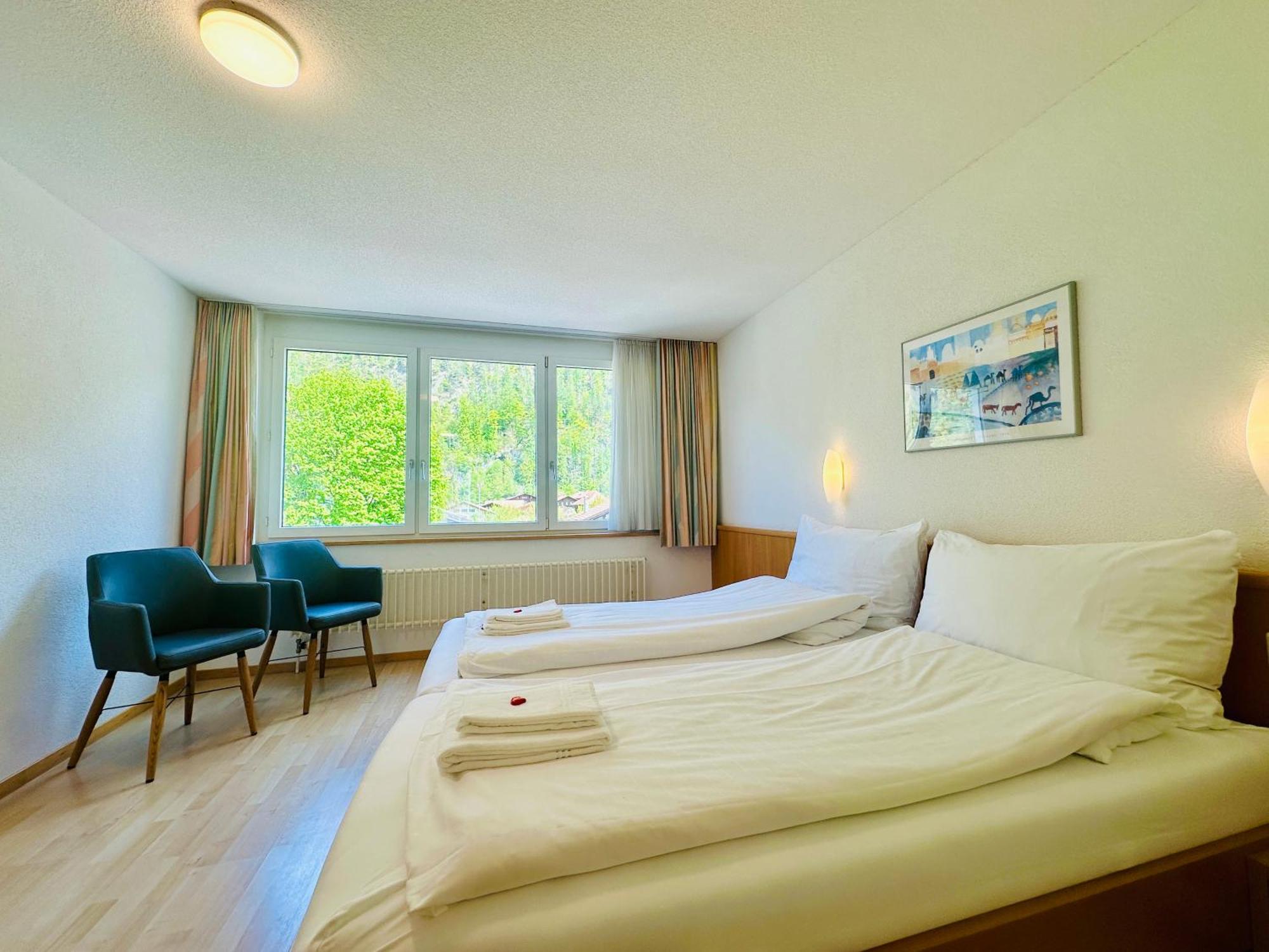 Hotel Rebstock Meiringen Exterior photo